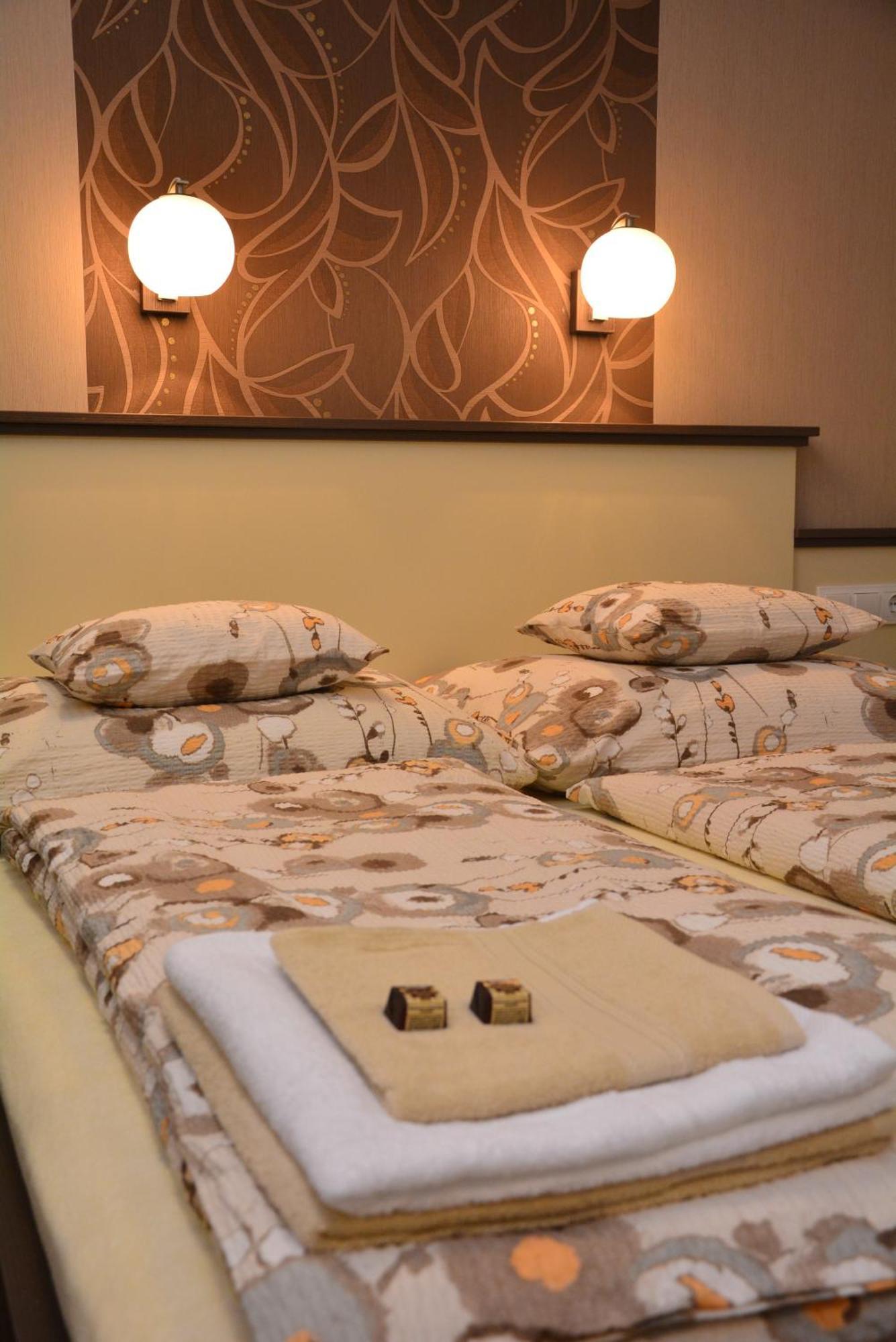 Bodza Apartmanok Eger Ruang foto