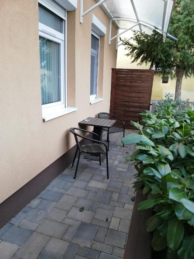Bodza Apartmanok Eger Bagian luar foto